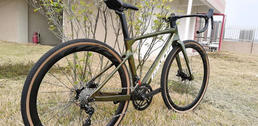 Najlepszy przewodnik po rowerach gravelowych — odpowiedzi na wszystkie pytania