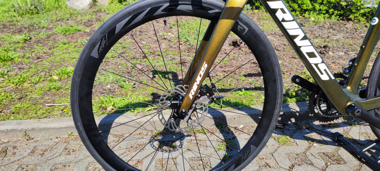 RINOS Odin1.0 karbonowy kolarzowka 700C Shimano SORA R3000 18 biegów