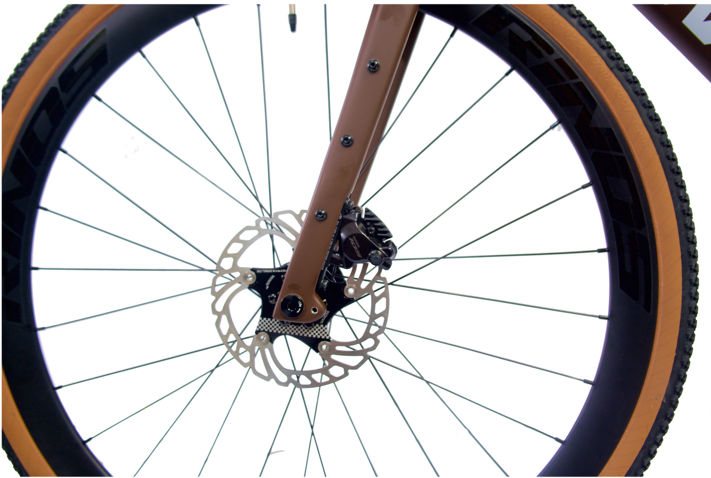 RINOS karbonowy rower gravel 700C Shimano 105 Di2 R7150 24 biegowy Sandman 8.0